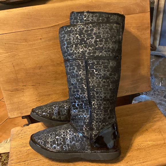 COACH NICOLE BOOTS, size 8